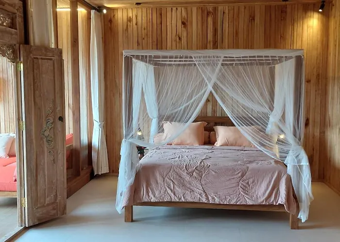 Wonderful Private With Pool With Beautiful Views Of The Rice Fields Villa Ubud